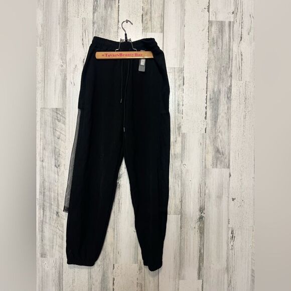 Fishnet pants - Picture 5 of 7